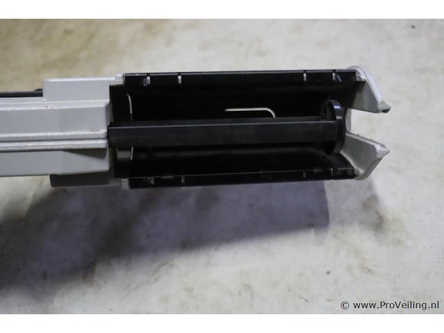 Partij lijmpistolen, diverse merken o.a. corian - afbeelding 3 van  9