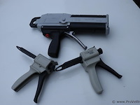 Partij lijmpistolen, diverse merken o.a. corian - afbeelding 4 van  9