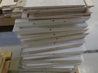 Partij linalite® hout (onderdelen uitvaartkisten), diverse soorten o.a. ll plus eiken/vuren/populier hoofeind & zijkanten - afbeelding 4 van  30