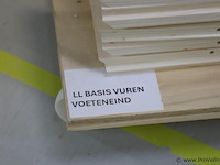 Partij linalite® hout (onderdelen uitvaartkisten), diverse soorten o.a. ll plus eiken/vuren/populier hoofeind & zijkanten - afbeelding 5 van  30