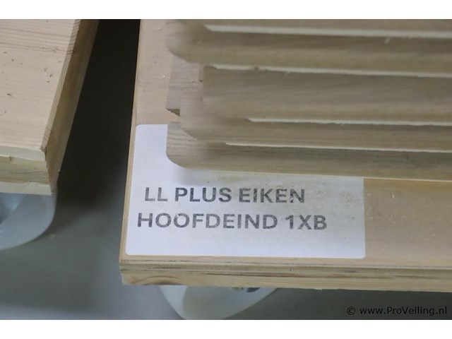 Partij linalite® hout (onderdelen uitvaartkisten), diverse soorten o.a. ll plus eiken/vuren/populier hoofeind & zijkanten - afbeelding 15 van  30