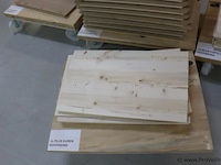 Partij linalite® hout (onderdelen uitvaartkisten), diverse soorten o.a. ll plus eiken/vuren/populier hoofeind & zijkanten - afbeelding 19 van  30