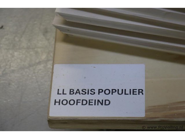 Partij linalite® hout (onderdelen uitvaartkisten), diverse soorten o.a. ll plus eiken/vuren/populier hoofeind & zijkanten - afbeelding 21 van  30