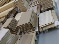 Partij linalite® hout (onderdelen uitvaartkisten), diverse soorten o.a. ll plus eiken/vuren/populier hoofeind & zijkanten - afbeelding 23 van  30