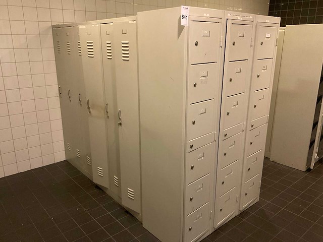 Partij lockerkasten (25x) - afbeelding 7 van  13