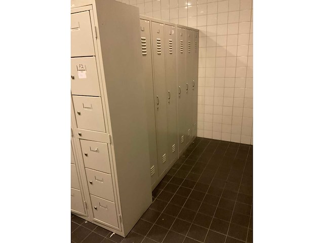 Partij lockerkasten (25x) - afbeelding 11 van  13