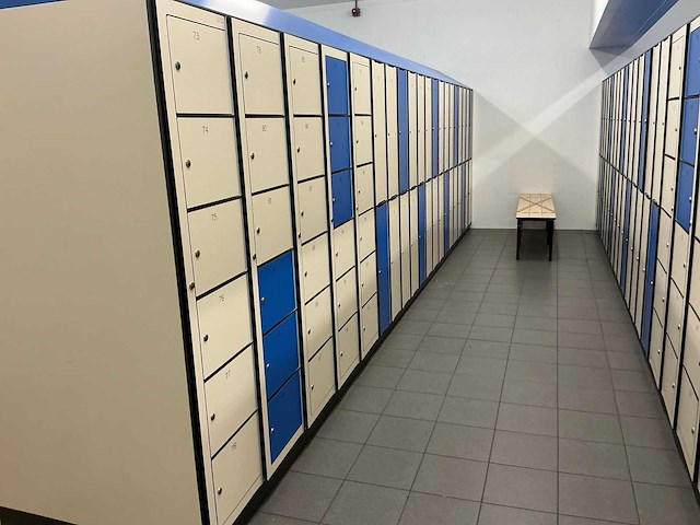 Partij lockerkasten - afbeelding 6 van  8