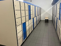 Partij lockerkasten - afbeelding 6 van  8