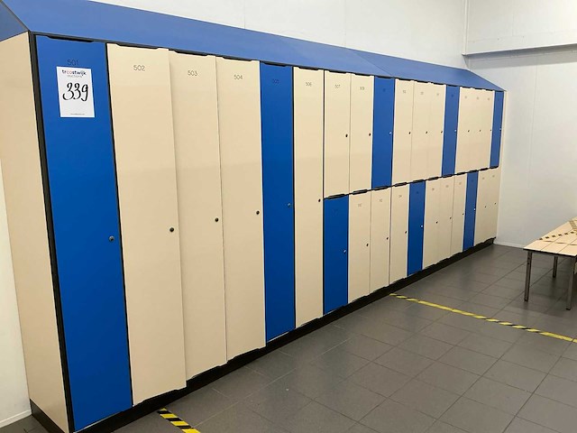 Partij lockerkasten - afbeelding 3 van  5