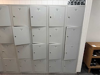 Partij lockerkasten - afbeelding 4 van  5