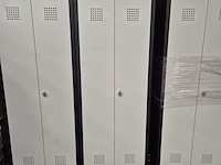 Partij lockerkasten - afbeelding 3 van  6