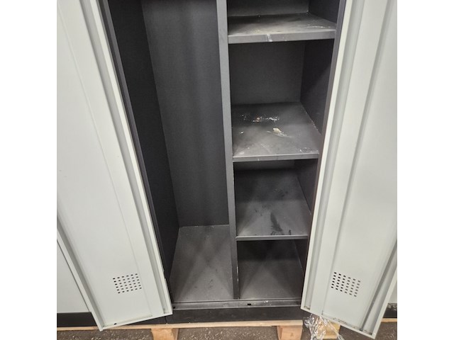 Partij lockerkasten - afbeelding 6 van  6