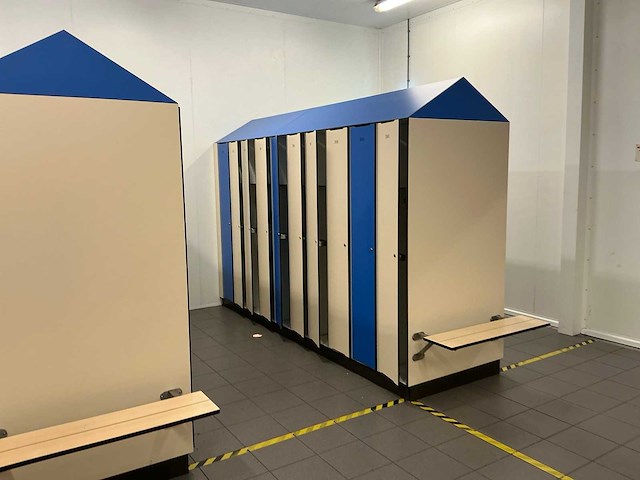 Partij lockerkasten - afbeelding 4 van  6