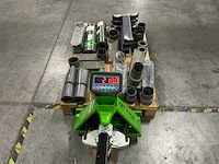 Partij lood, stadsuitlopen, rollen, afvoeren - afbeelding 7 van  7