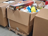 Partij lucht, interieur, brandstof & olie filters, o.a. jakoparts - afbeelding 36 van  56