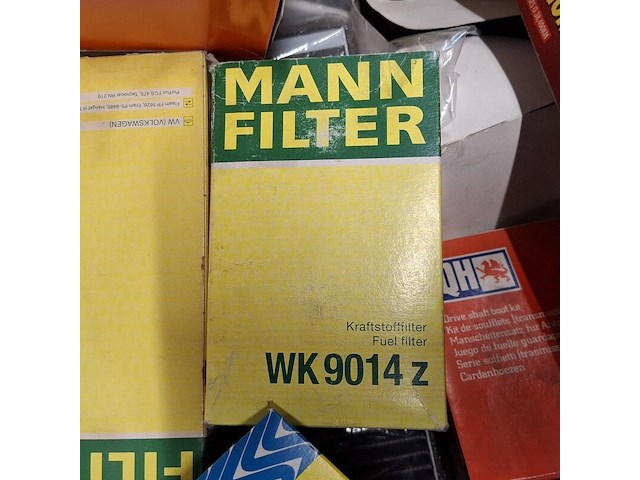 Partij lucht, interieur, brandstof & olie filters, o.a. jakoparts - afbeelding 39 van  56