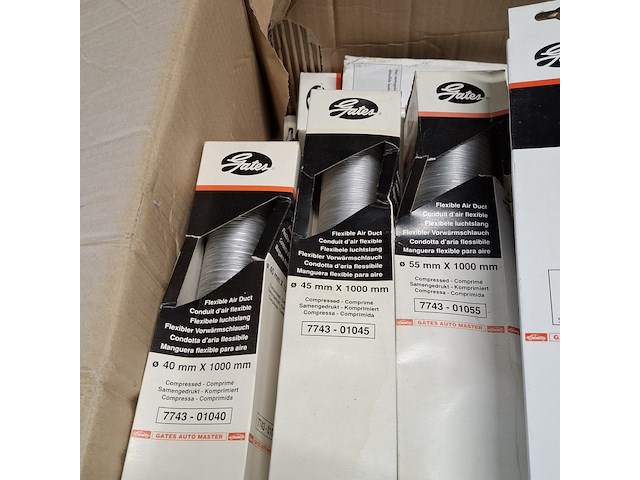 Partij lucht, interieur, brandstof & olie filters, o.a. jakoparts - afbeelding 7 van  56