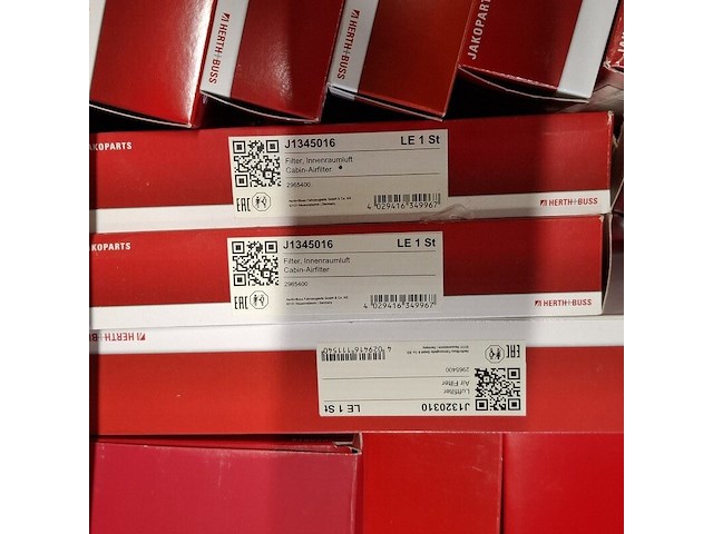 Partij lucht, interieur, brandstof & olie filters, o.a. jakoparts - afbeelding 14 van  56