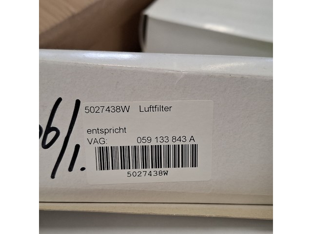 Partij lucht, interieur, brandstof & olie filters, o.a. jakoparts - afbeelding 52 van  56