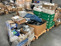 Partij luchtbehandeling installatiematerialen - afbeelding 1 van  7