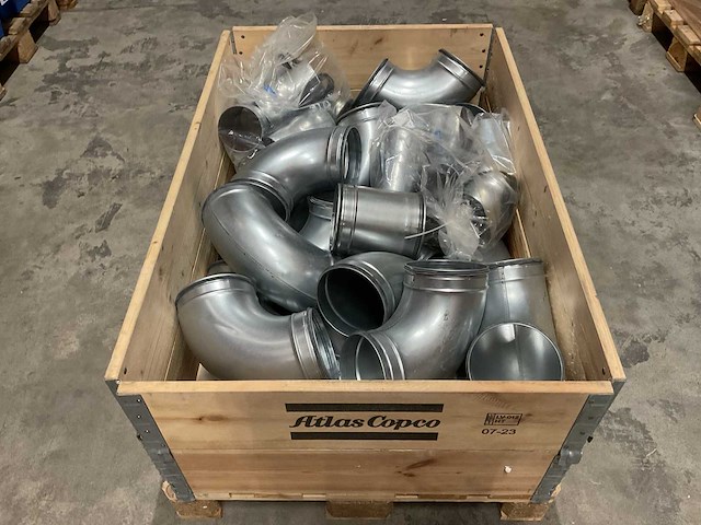 Partij luchtkanaal hulpstukken - afbeelding 1 van  3