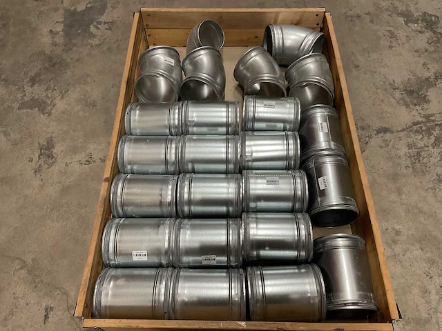 Partij luchtkanaal hulpstukken - afbeelding 1 van  5