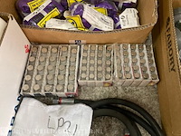 Partij luchtonderdelen + diverse handelsgoederen - afbeelding 21 van  52