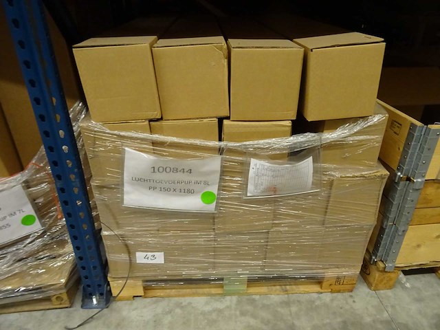 Partij luchttoevoermaterialen - afbeelding 3 van  27