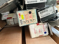 Partij luifels en luifelonderdelen - afbeelding 2 van  16