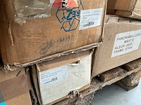 Partij luifels, voortenten en frames - afbeelding 5 van  15