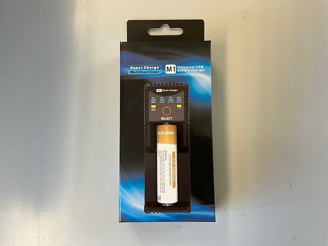 Partij m1 batterijladers (circa 200 stuks) - afbeelding 1 van  4