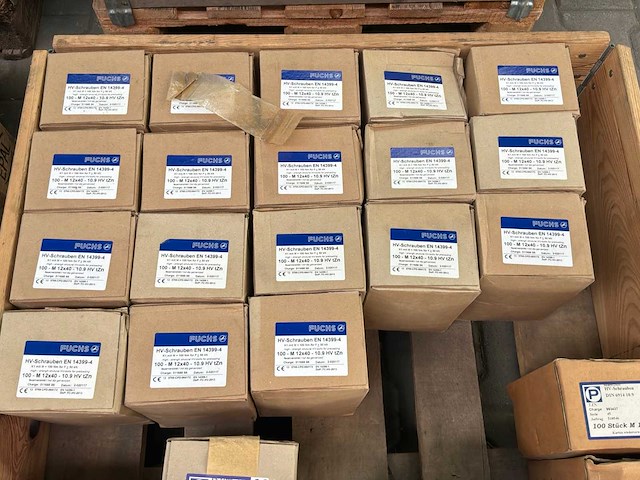 Partij m12 moeren (3200x) - afbeelding 1 van  3