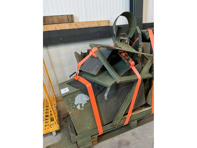 Partij m900 series onderdelen - afbeelding 1 van  7