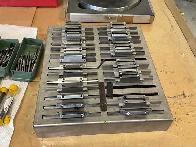 Partij machine gereedschap - afbeelding 6 van  7