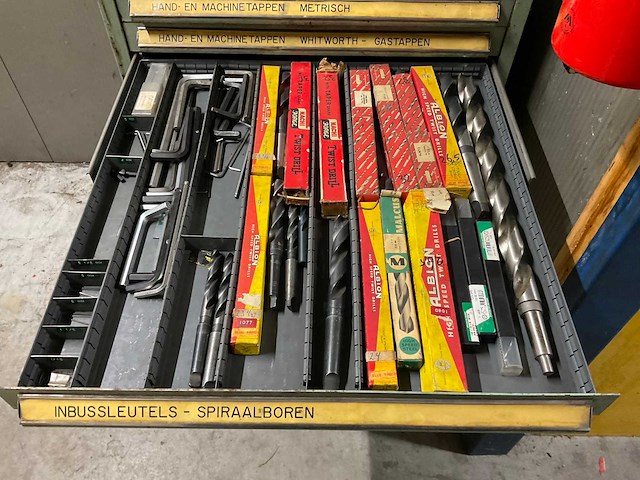 Partij machine gereedschap - afbeelding 9 van  15