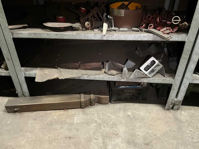 Partij machine onderdelen (c) - afbeelding 2 van  33