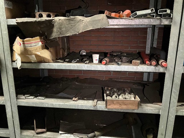 Partij machine onderdelen (c) - afbeelding 4 van  33