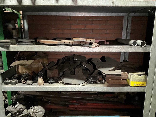 Partij machine onderdelen (c) - afbeelding 17 van  33