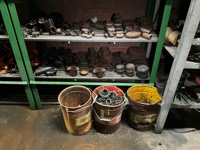 Partij machine onderdelen (c) - afbeelding 24 van  33