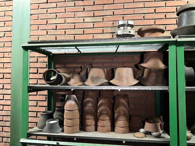 Partij machine onderdelen (c) - afbeelding 25 van  33