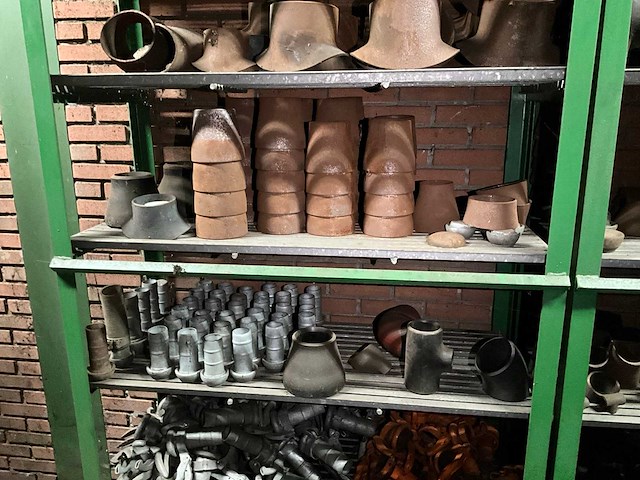 Partij machine onderdelen (c) - afbeelding 26 van  33