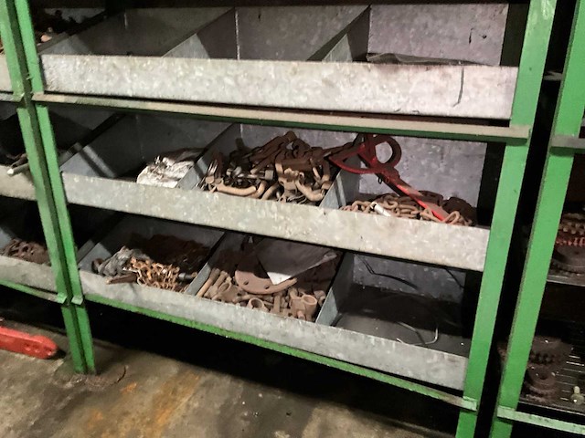 Partij machine onderdelen (c) - afbeelding 2 van  20