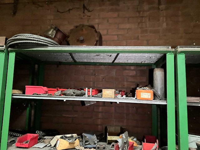 Partij machine onderdelen (c) - afbeelding 18 van  20