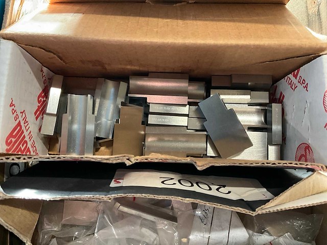 Partij machine onderdelen en divers - afbeelding 16 van  18