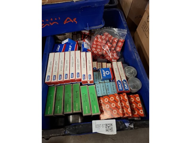 Partij machine onderdelen en toebehoren o.a. skf, omron - afbeelding 2 van  17