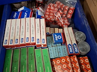 Partij machine onderdelen en toebehoren o.a. skf, omron - afbeelding 2 van  17