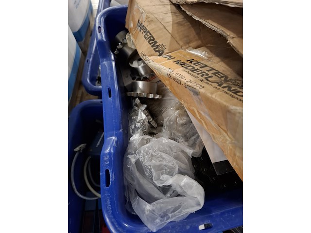 Partij machine onderdelen en toebehoren o.a. skf, omron - afbeelding 17 van  17