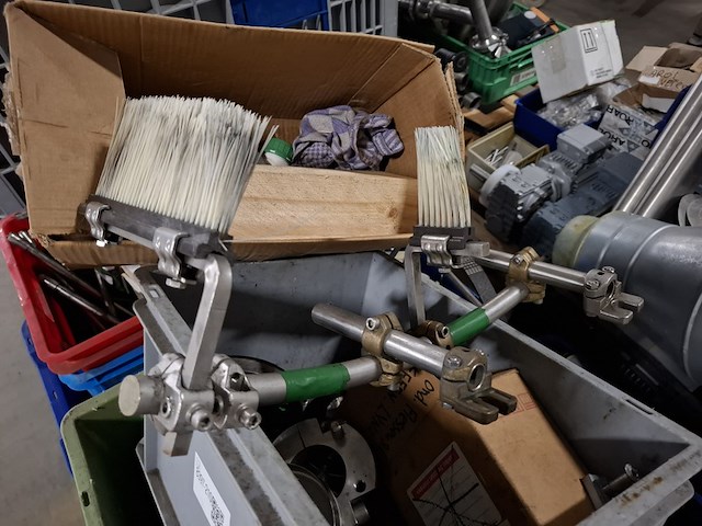 Partij machine onderdelen en toebehoren - afbeelding 13 van  22