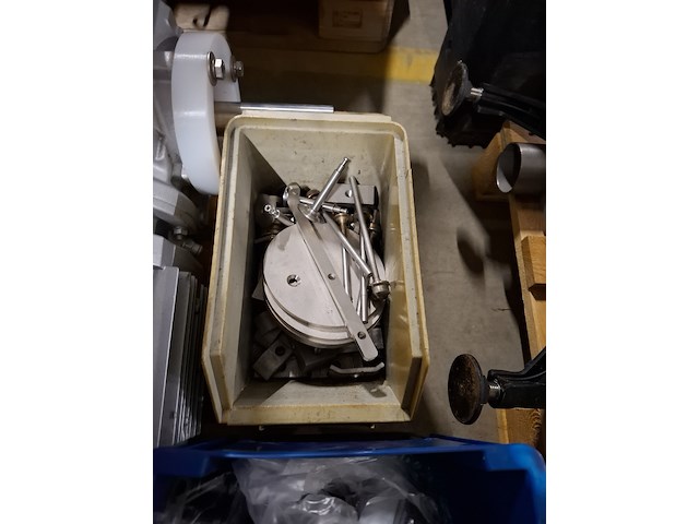 Partij machine onderdelen en toebehoren - afbeelding 20 van  22