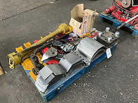 Partij machine onderdelen - afbeelding 2 van  7